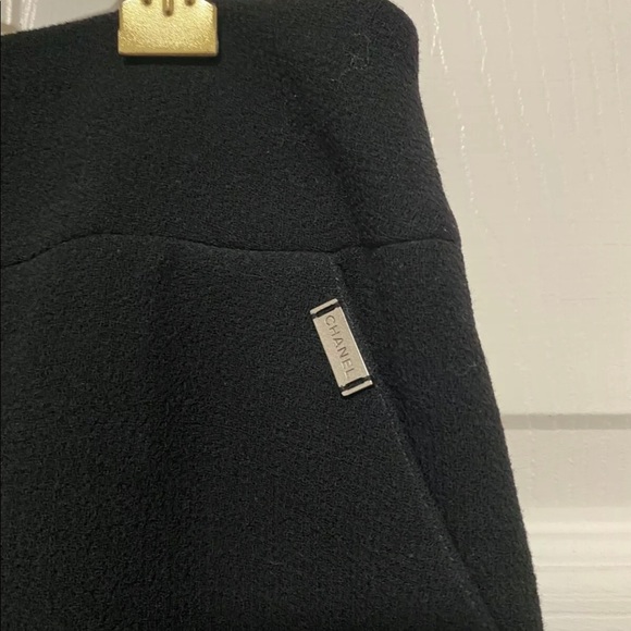 NWT $3195 Chanel 💯% authentic wool/silk 2 pc suit - Picture 6 of 16